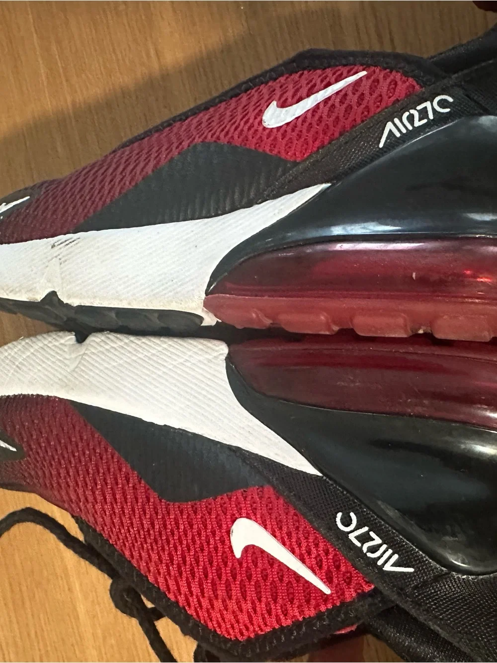 Nike Air Max 270
